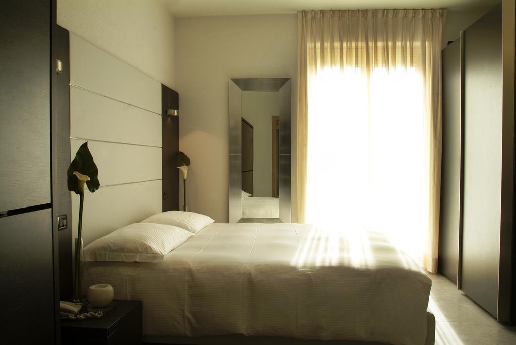 Hotel San Lorenzo Chiavenna Eksteriør bilde